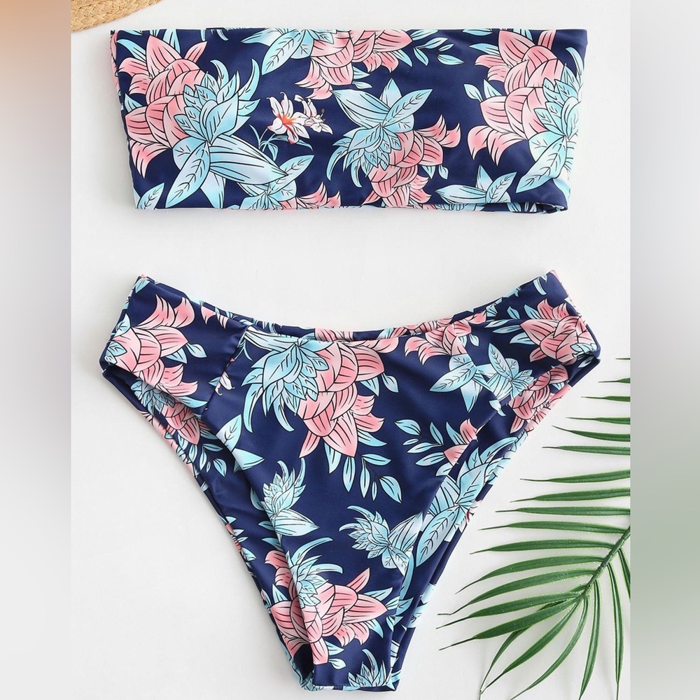 High Cut Floral Bandeau Bikini Set 🌺